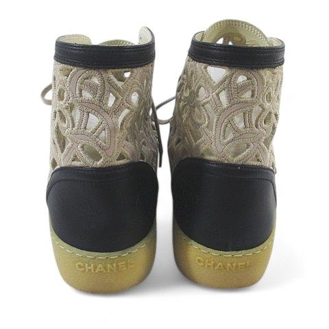 CHANEL ハイカットスニーカー