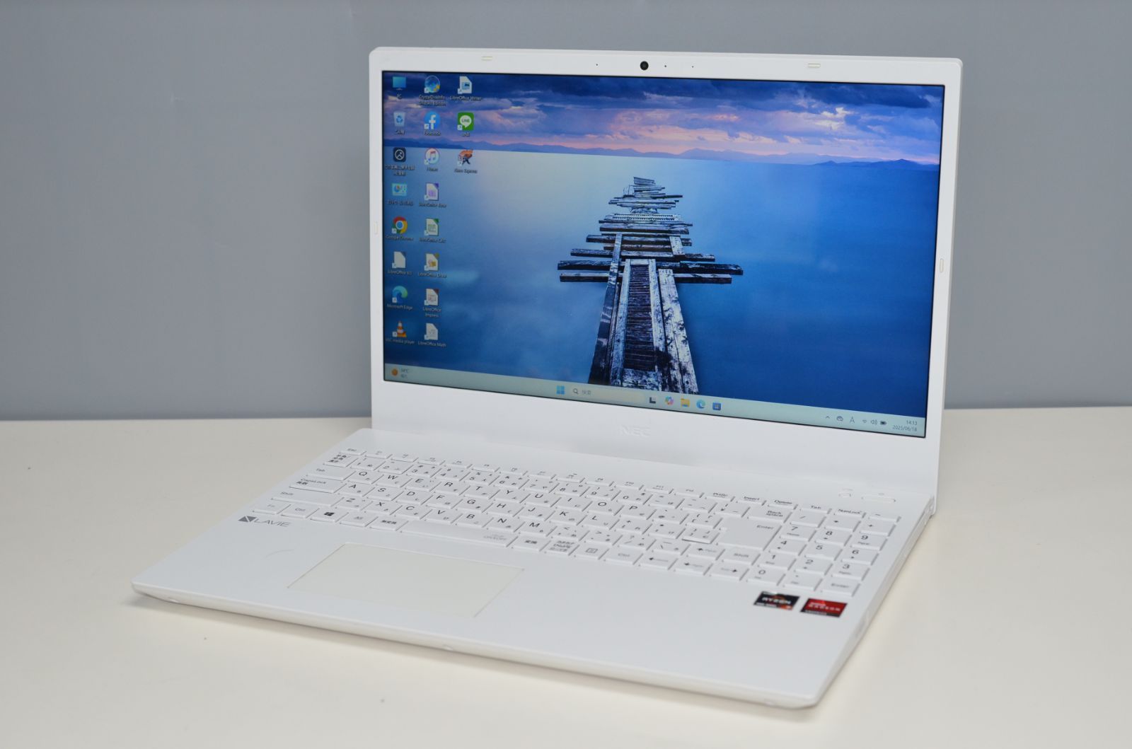 中古良品ノートパソコン Windows11+office 新品爆速SSD512GB NEC N1565