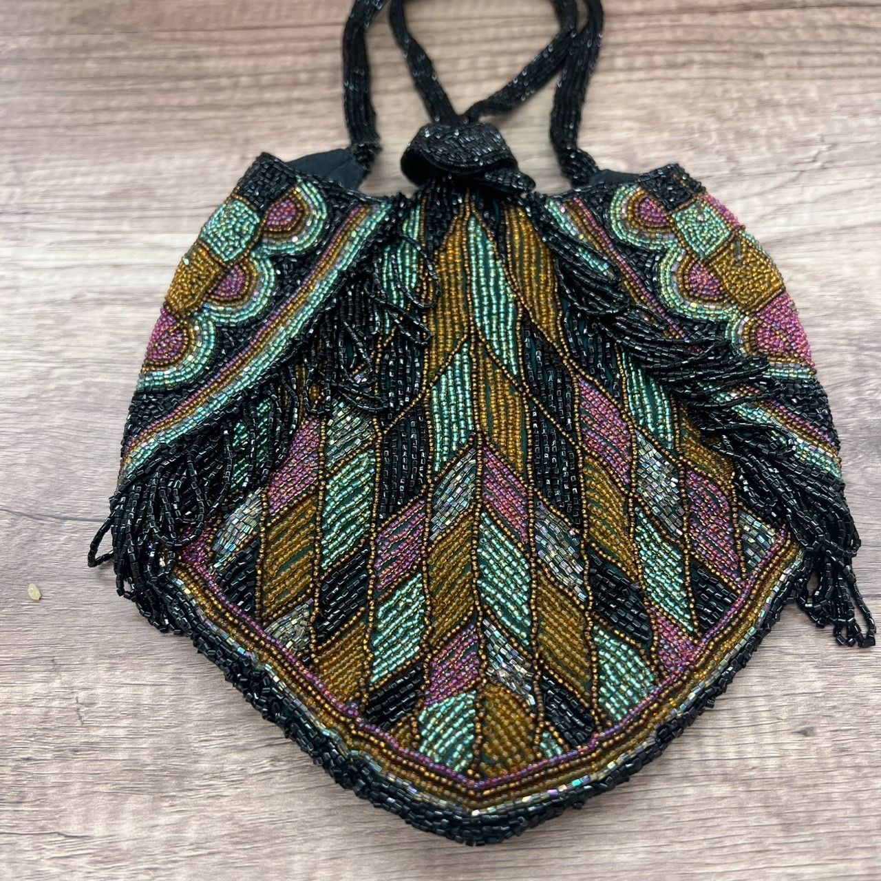 【新品美品‼️✨】ビーズ装飾 豪華和風ハンドバッグ 特価] 和装バッグ ハンドバッグ ビーズバッグ がま口 花柄 黒地