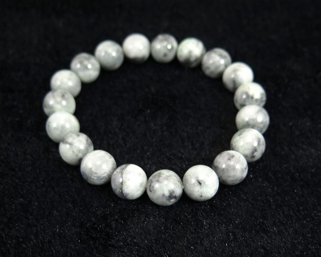 糸魚川翡翠 ひすい 炭黒緑 10mmブレスレット 36.1g　付