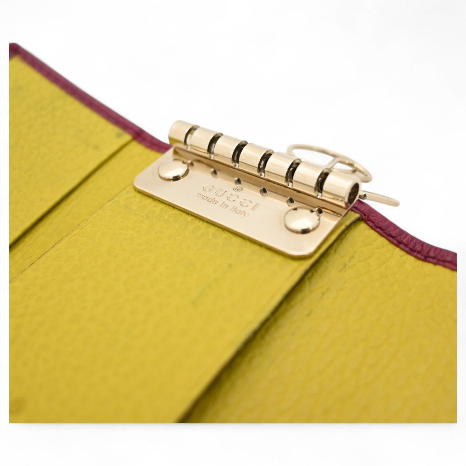 グッチ スイング