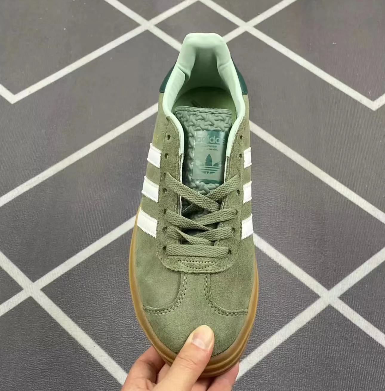 Adidas GAZELLE BOLD ライトグリーン - メルカリ