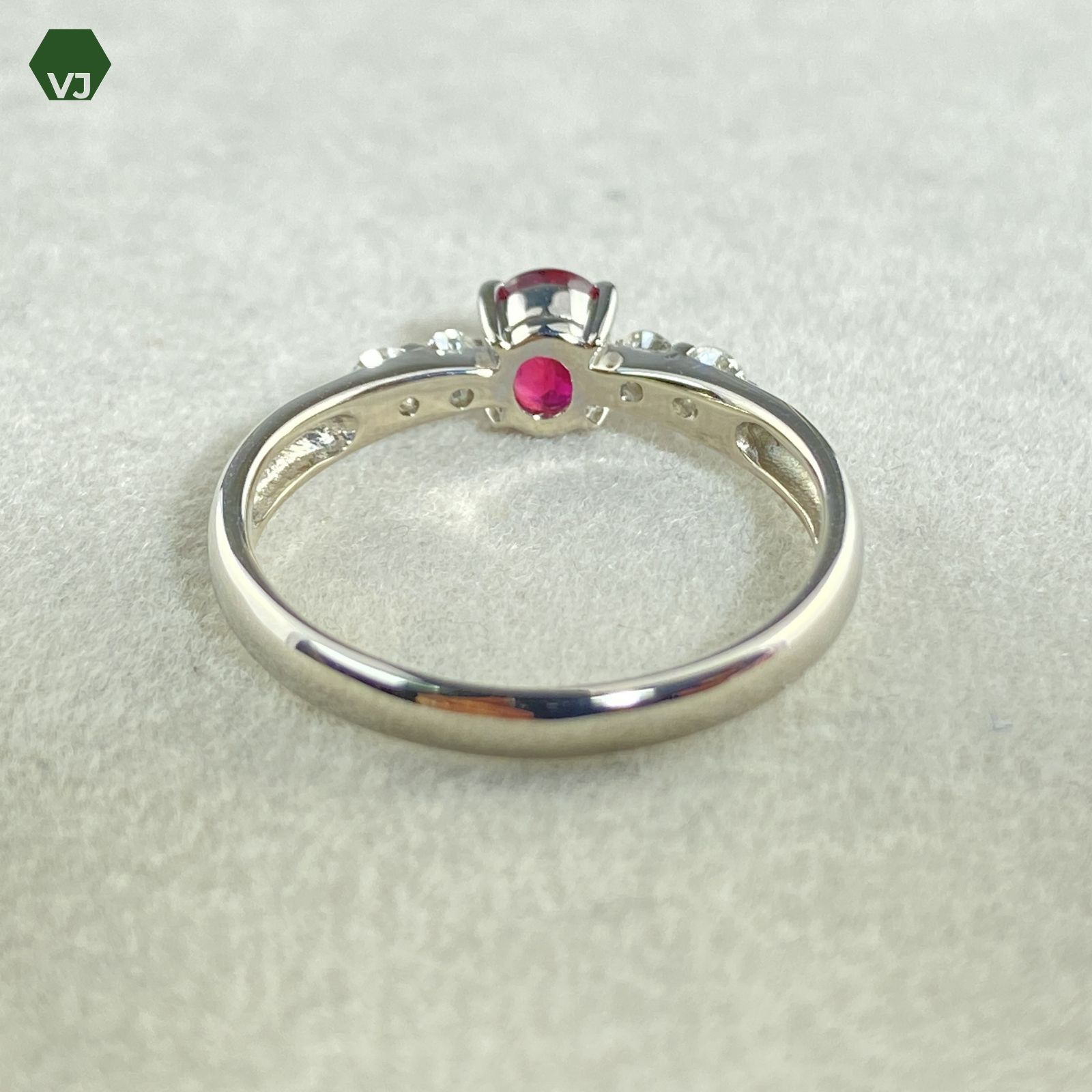 【17-20】ルビー　ダイヤモンド　リング　R0.55ct D0.18ct 17-20】ルビーダイヤモンドリングR0.55ct D0.18ct