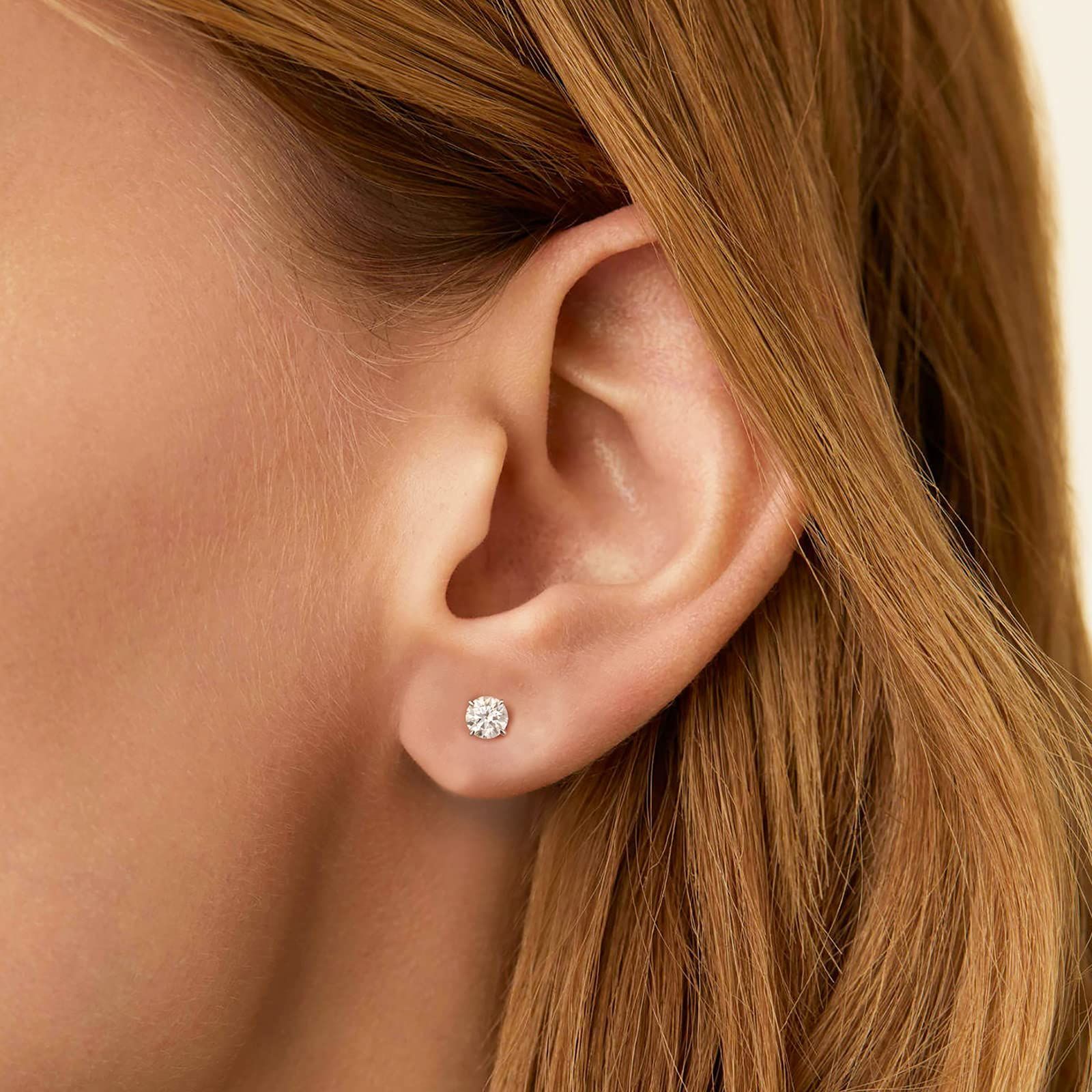 KRKC]ピアス モアッサナイト 4本爪 ペア計1.0ct レディース