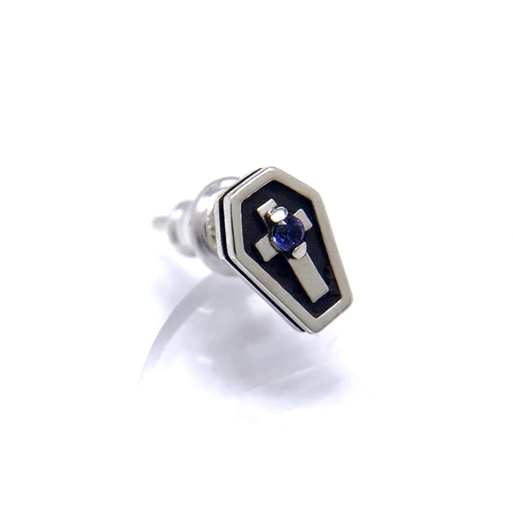 氷と蓄光蒼鬼灯レジン ワイヤー使用ディップアート調 和風ピアス