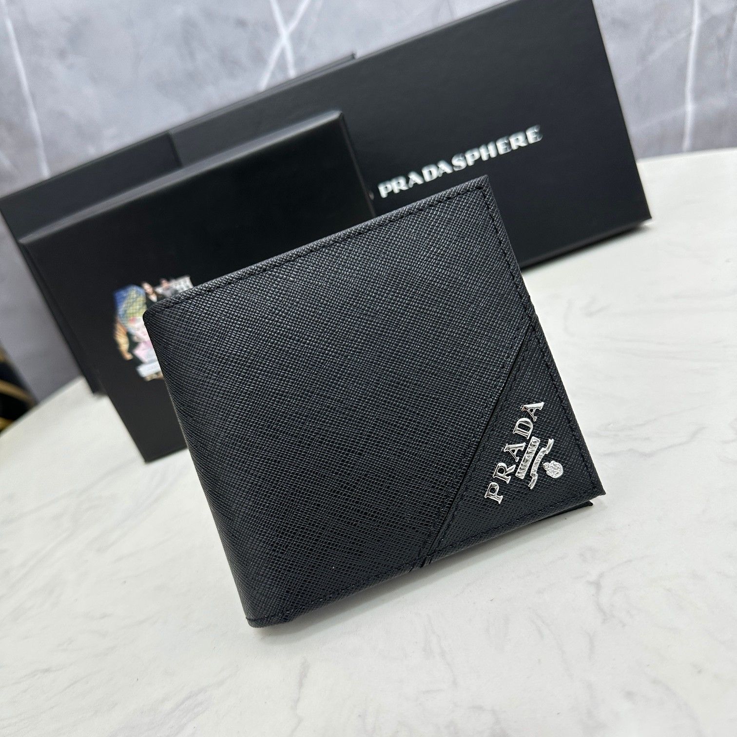 【PRADA】プラダサフィアーノレザー 折りたたみ財布