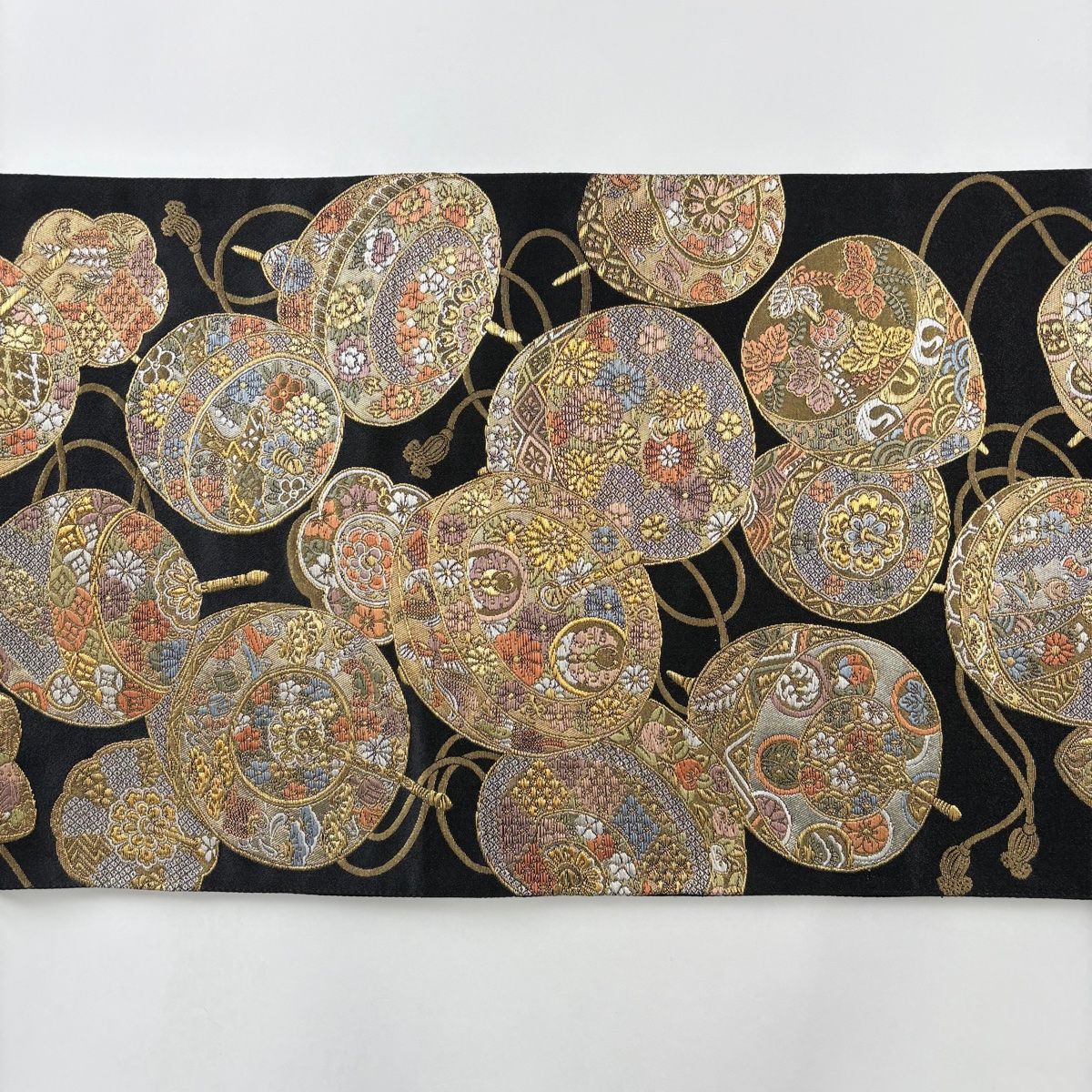 袋帯 美品 秀品 草花 金糸 箔 灰色 六通 正絹 【中古】 - メルカリ
