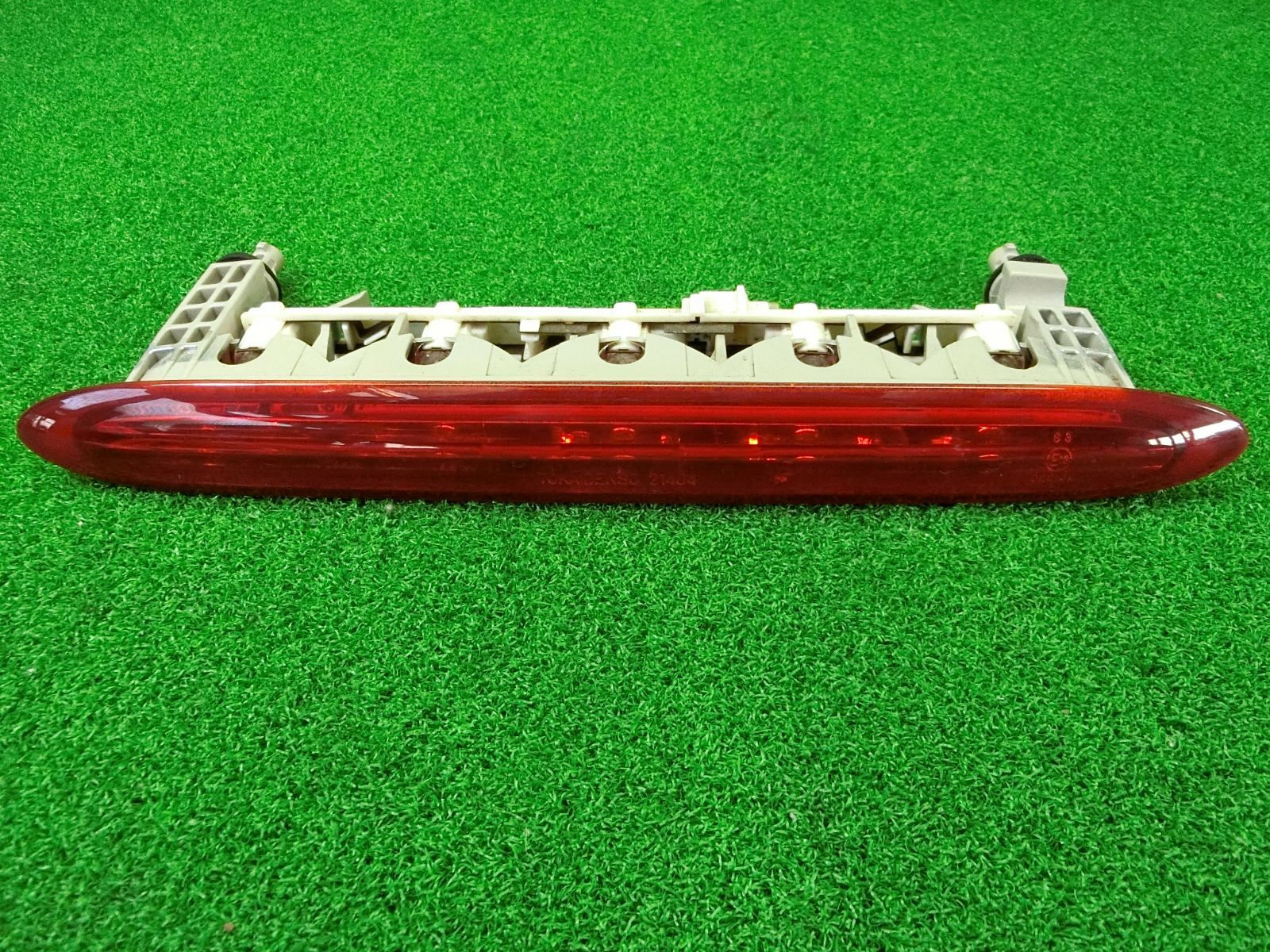 K7565] 送料無料 ミラ L275S ハイマウント ストップランプ TOKAIDENSO