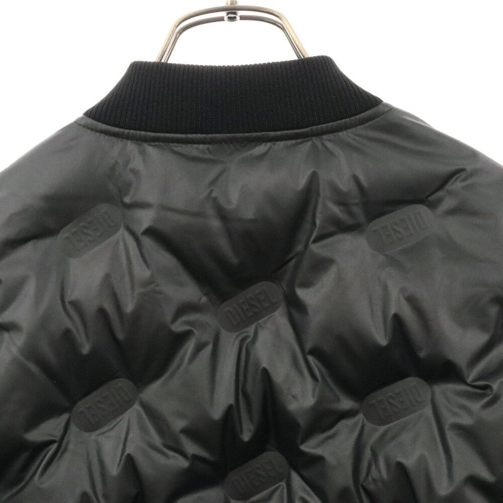 DIESEL (ディーゼル) W On Thermo L ロゴ型押しダウンジャケット DIESEL (ディーゼル) W On Thermo L ロゴ型押しダウンジャケット