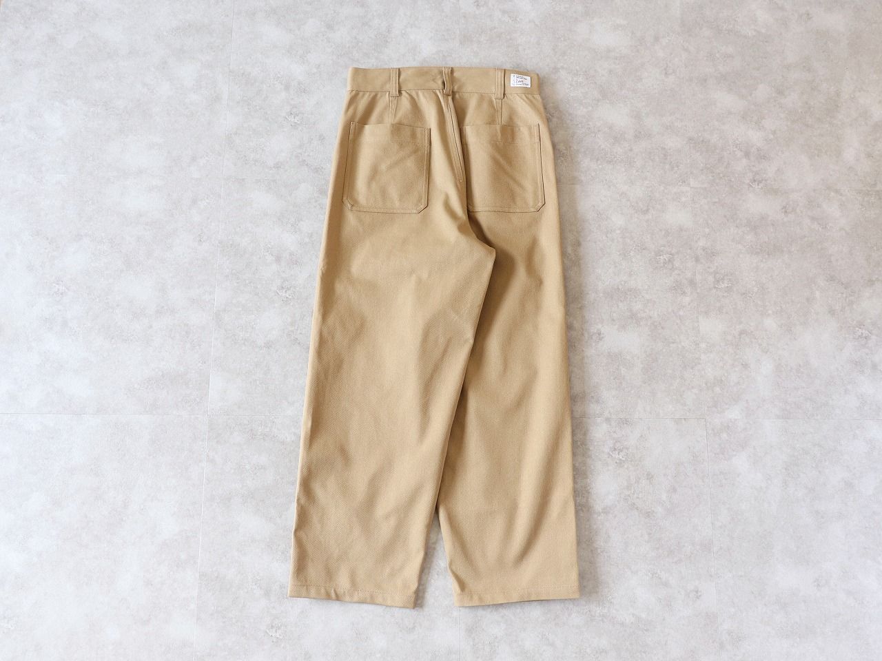 SALE】Audience / CAVE カツラギ ユーティリティパンツ - KHAKI - メルカリ