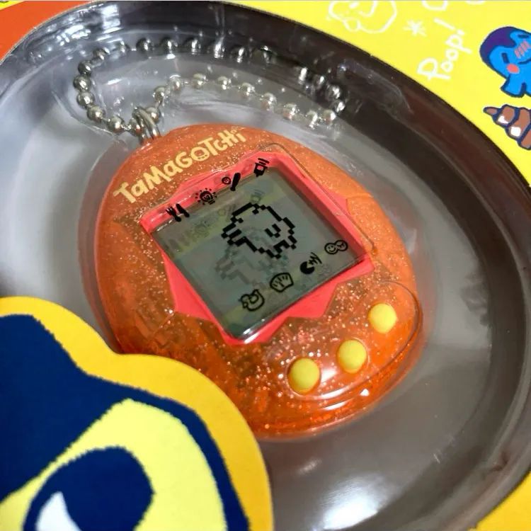 Tamagotchi たまごっち　プラスカラーオレンジ 送料無料 オリジナル たまごっち カラーコレクション オレンジ