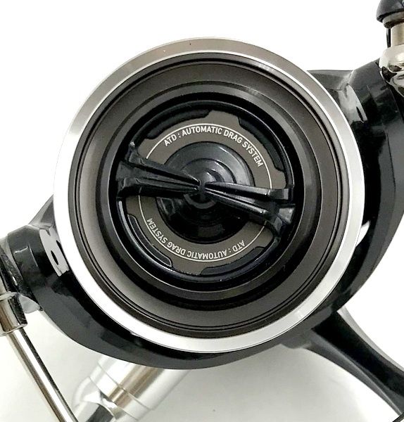 ダイワ 16キャタリナ 4500H DAIWA CATALINA スピニングリール