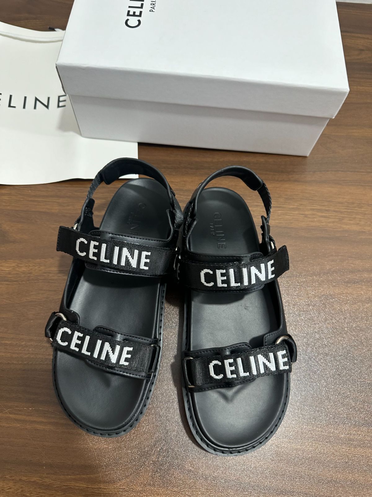 大人気 CELINE セリーヌ サンダル バルキー【箱付き 新品未使用】 - メルカリ