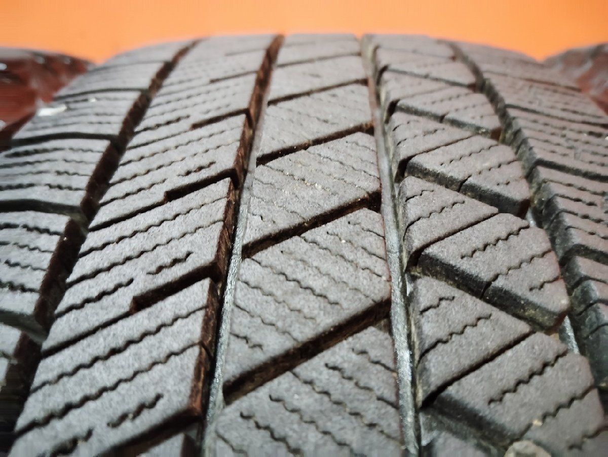 バリ溝 スタッドレス ブリヂストン VRX3 165/65R14 （青0569） VRX3