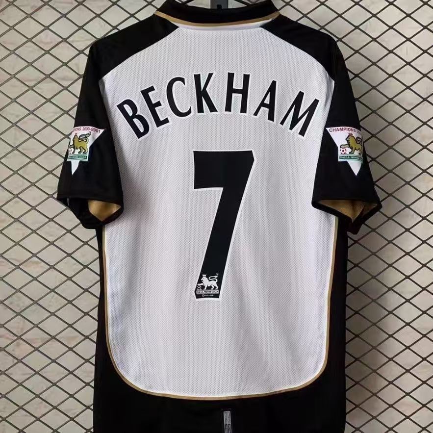 再値下げ【新品】マンチェスターユナイテッド100周年モデル  ベッカム　半袖 マンチェスター・ユナイテッド100周年記念の両面半袖サッカーウェア 7