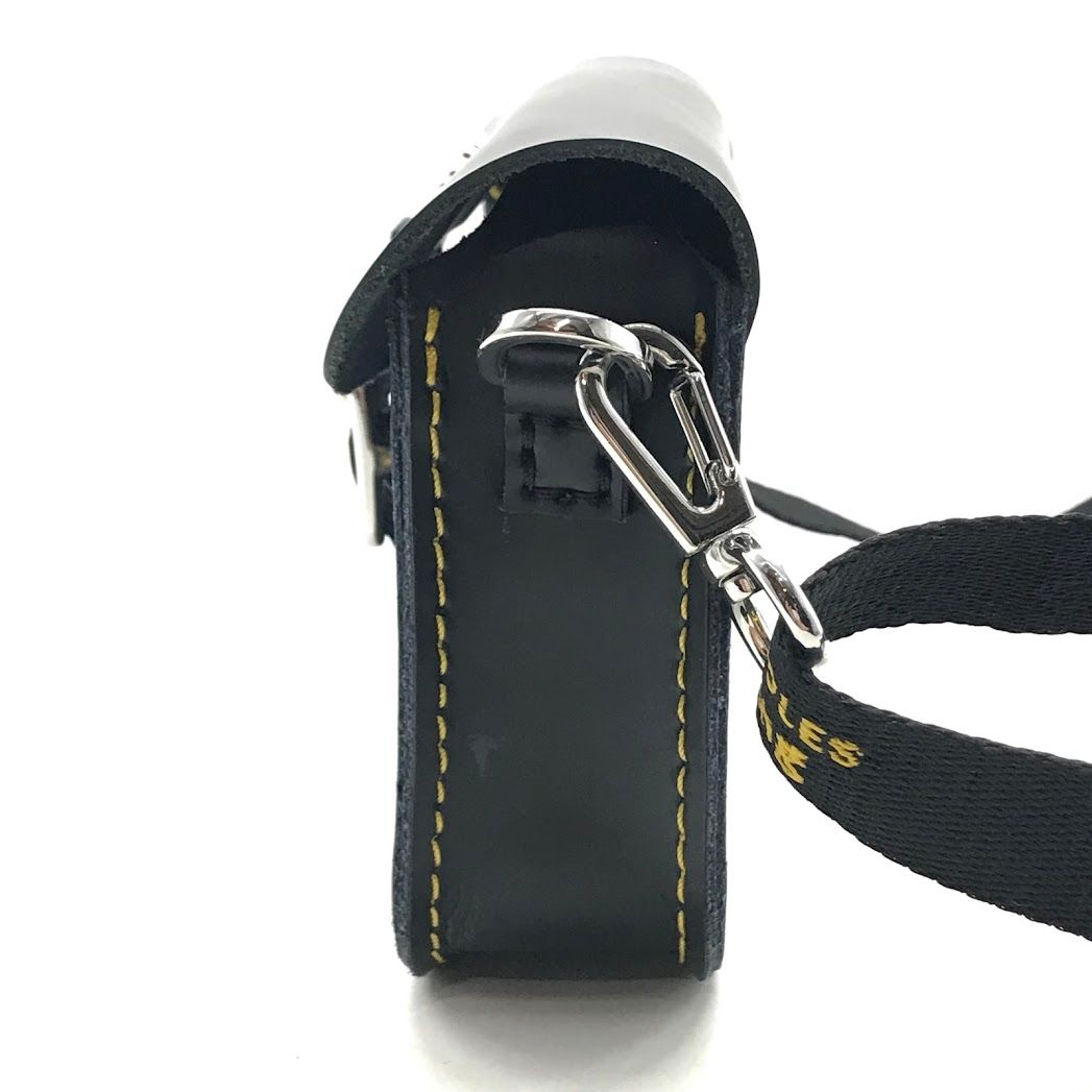 ドクターマーチン ショルダーバッグ Dr.martensの 7 INCH SATCHEL ミニ ショルダーバッグ｜送料無料