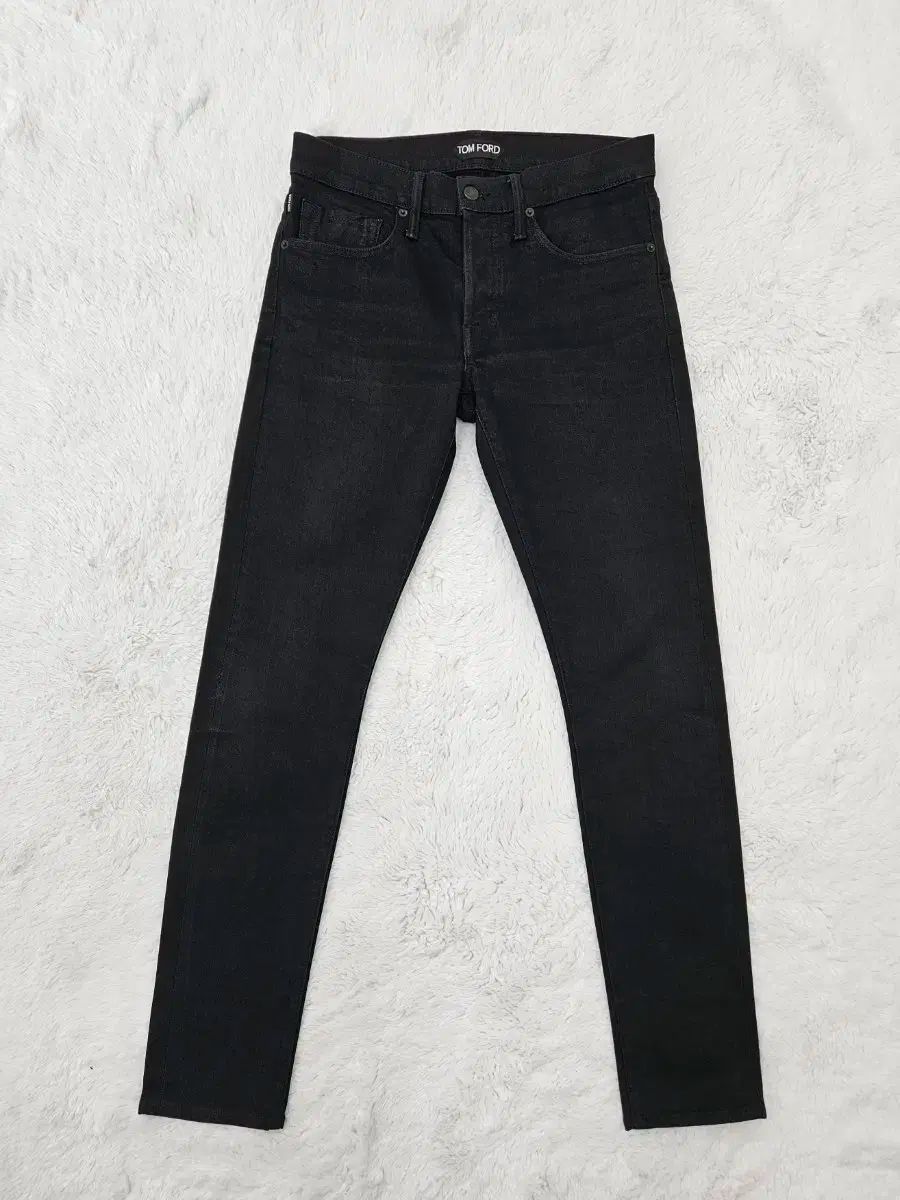 TOM FORD トムフォード 黒 生デニム ノンウォッシュデニム パンツ