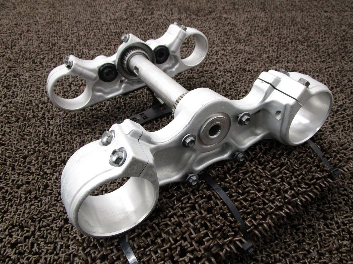 KTM 625SMC 倒立 トップブリッジ ステム A7046！VBKGSE KTM 【 584