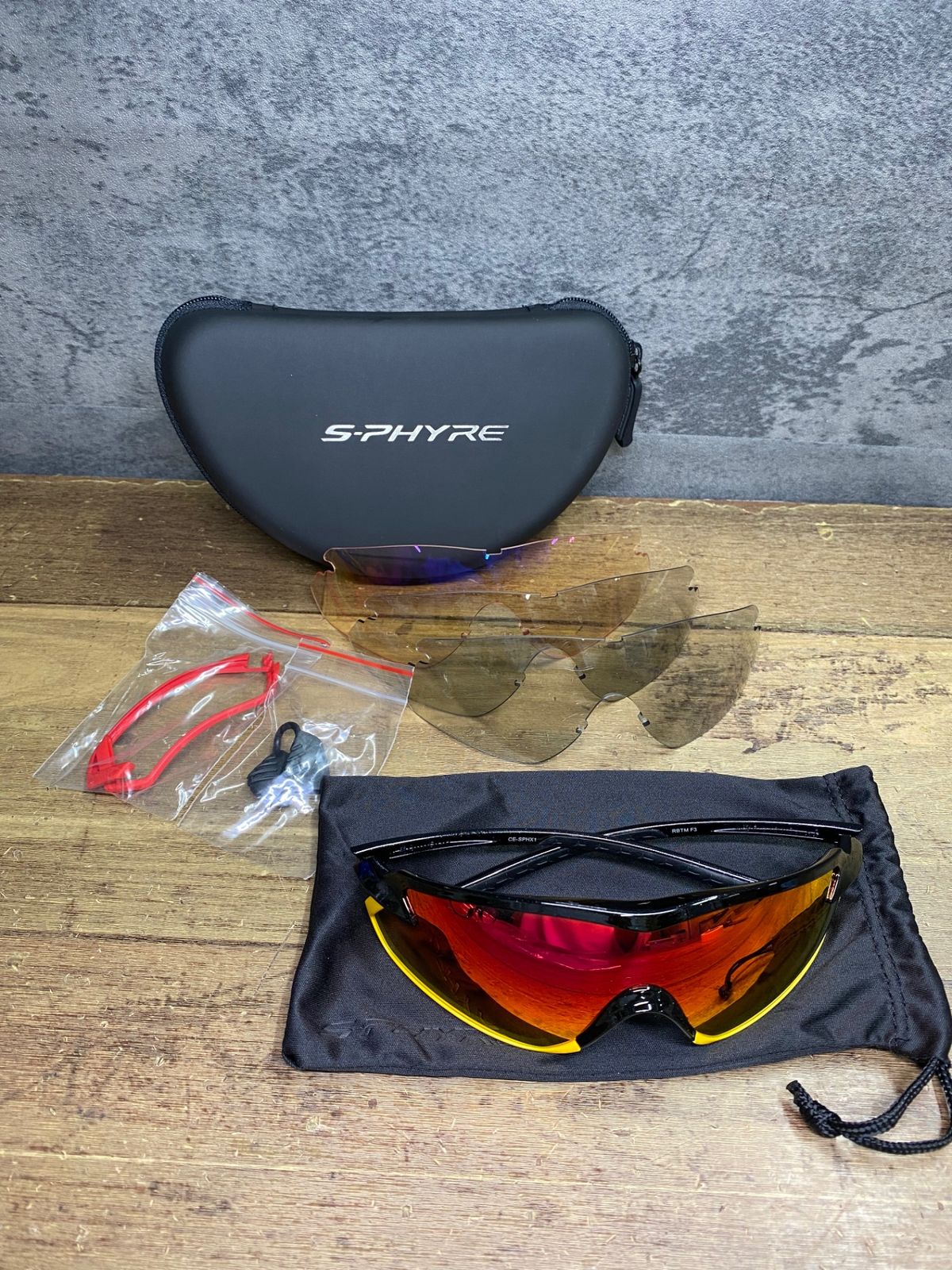 IU666 シマノ SHIMANO S-PHYRE CE-SPHX1 サングラス アイウェア 黒黄 交換レンズ付属