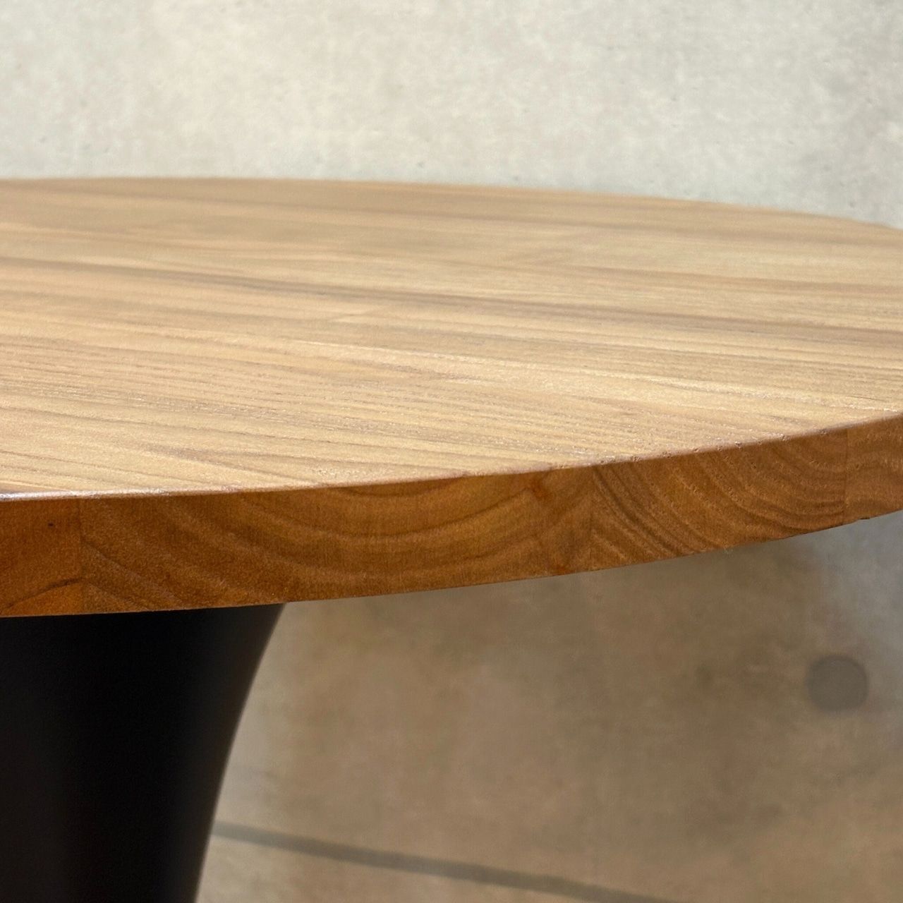 カフェテーブル エルム無垢材