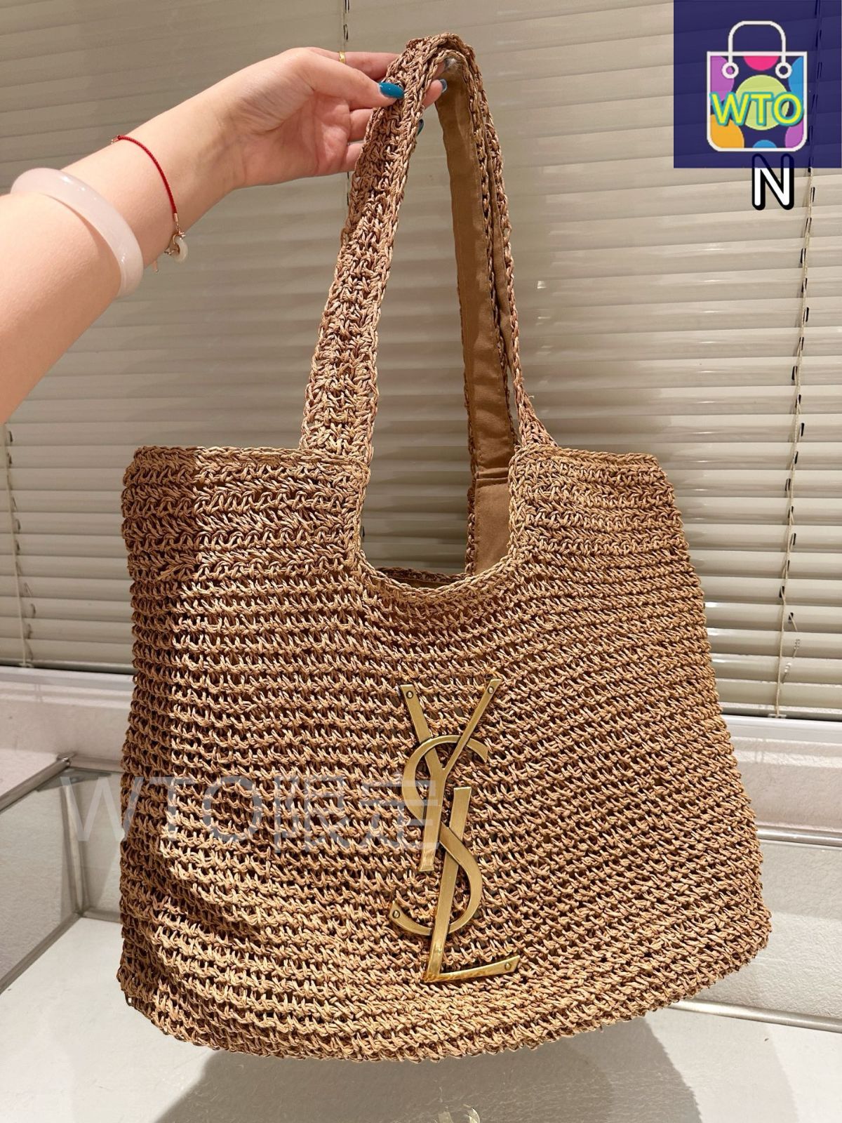 YSL】スウェードトートバッグ 今日特価】YSL Woven Tote Bag イヴ