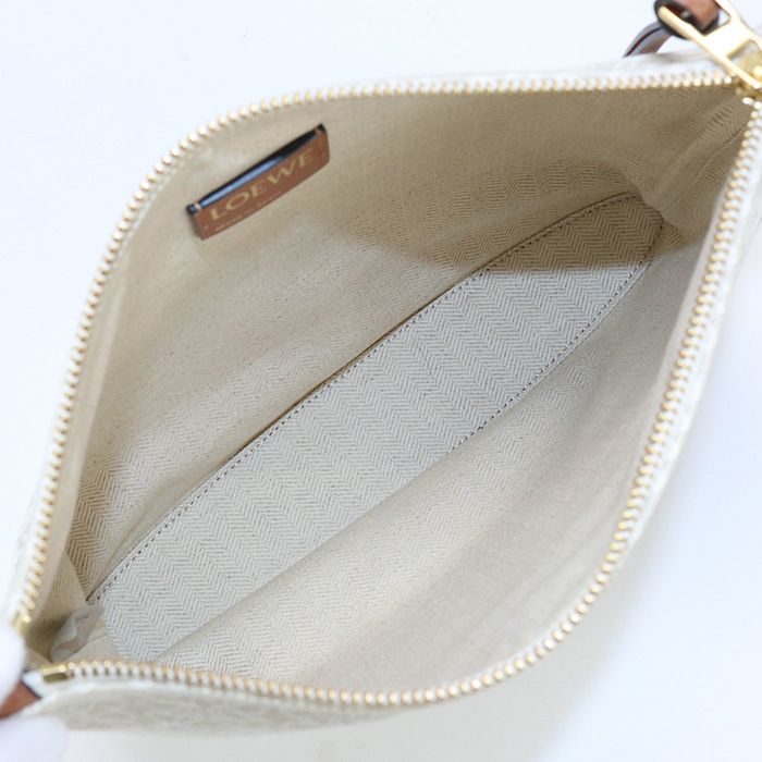 LOEWE ロエベ オブロング ポーチ アナグラム C821C63X05 2426 クラッチ 