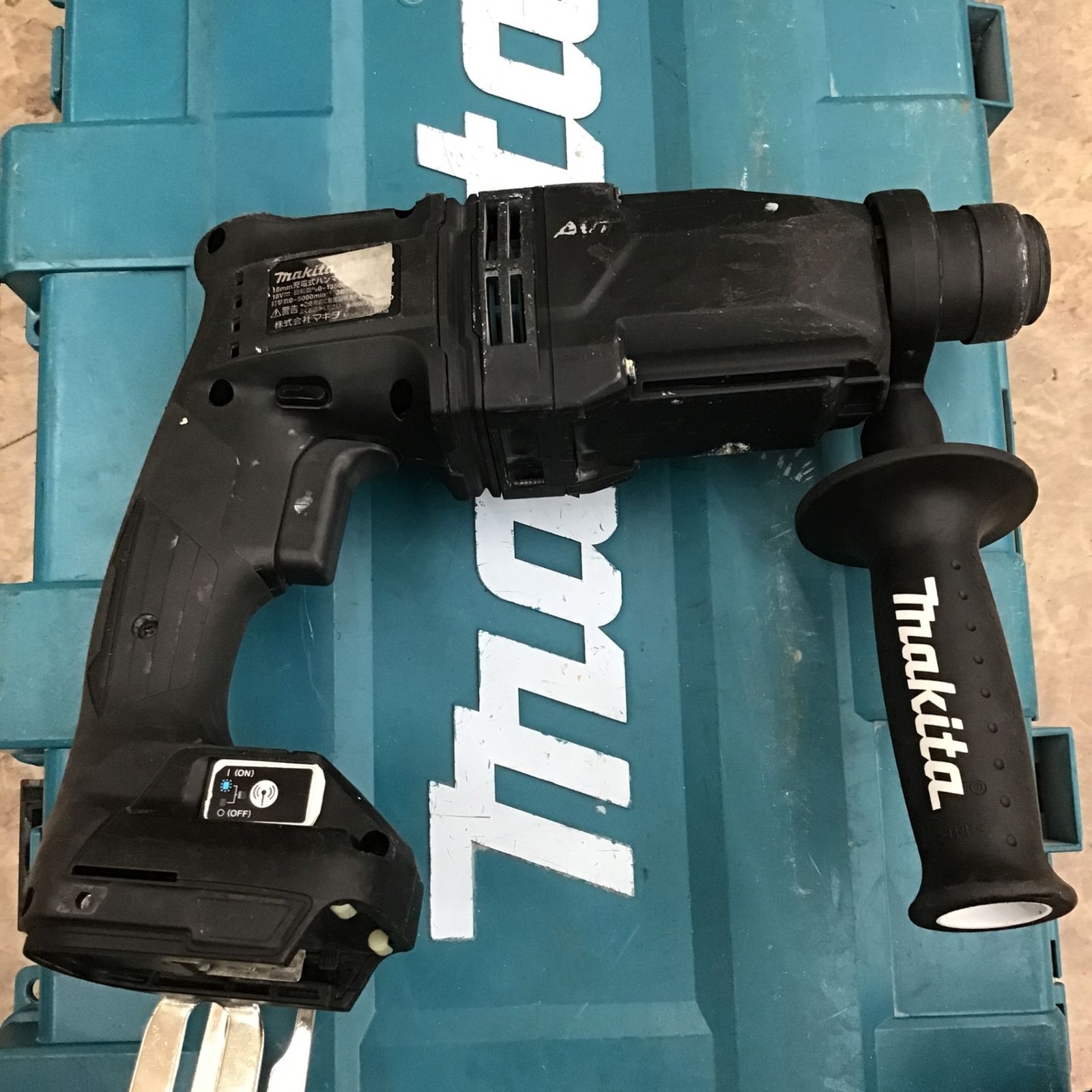 makita コードレスハンマドリル