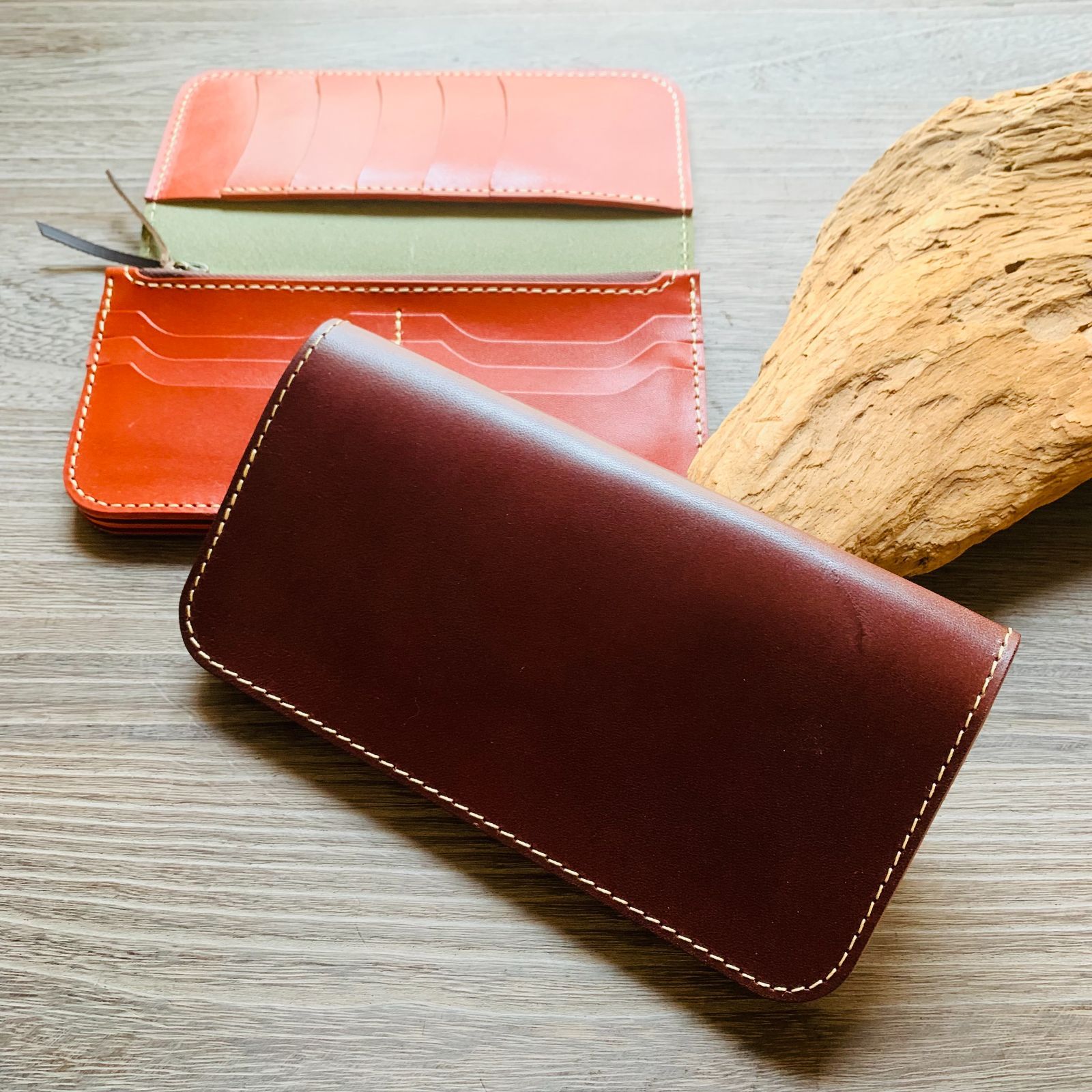 訳あり　アウトレット　栃木レザー　日本製　ロングレザーウォレット　長財布　13ポケット　【Freely】 新品　長財布　無料プレゼント梱包 栃木レザー ヌメ革 本革 長財布 訳あり アウトレット 13ポケット