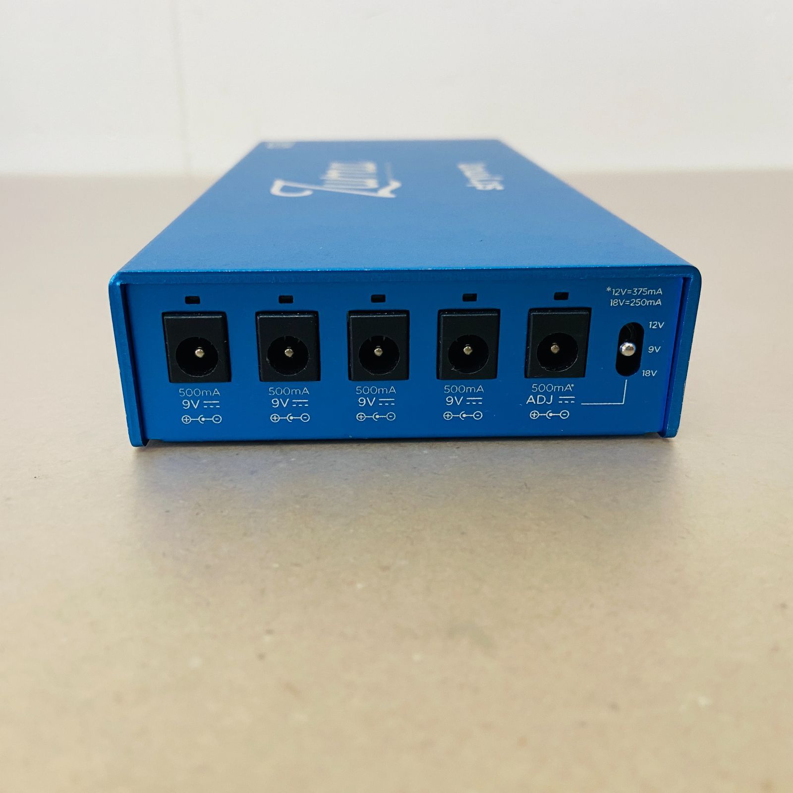 strymon Zuma R300 パワーサプライ・ユニット 元箱付き C3367 - メルカリ