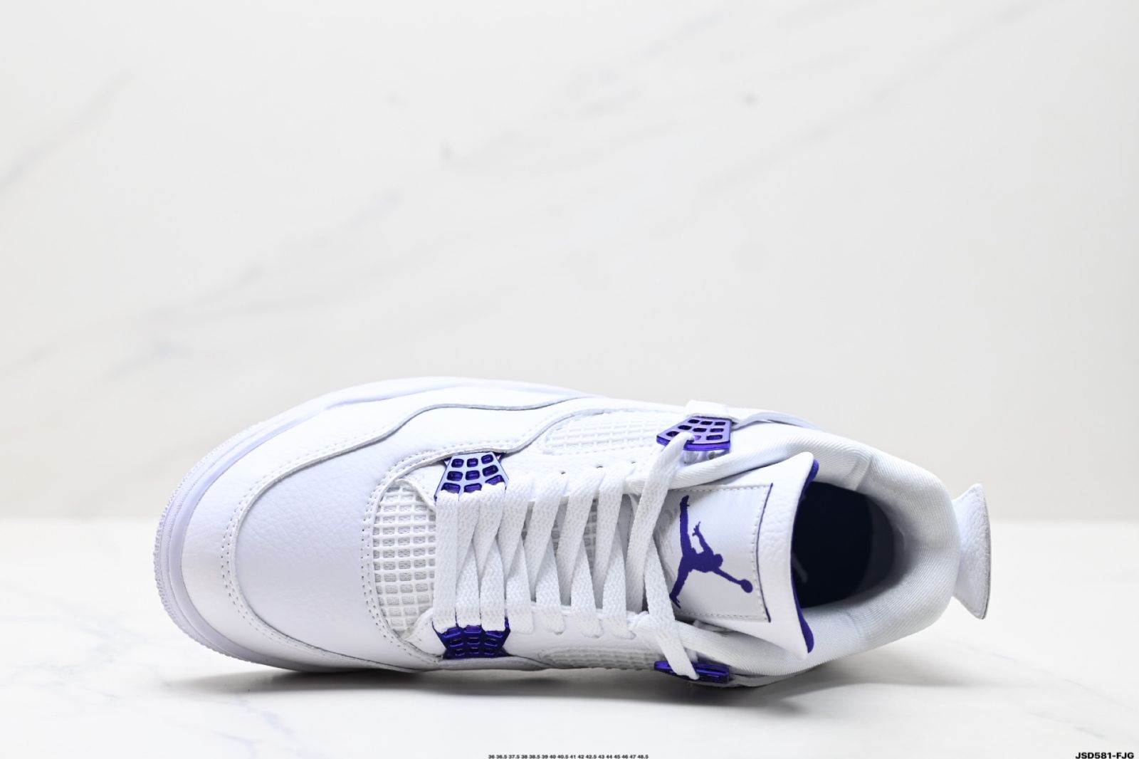 今日特価】Nike Air Jordan 4 Retro マイケル・ジョーダン AJ4