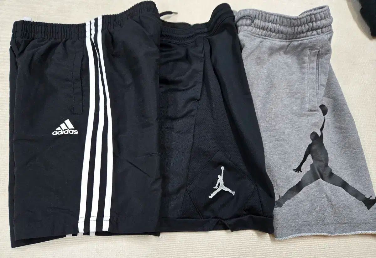 谷戸由李亜/体温 直筆サイン入りCD