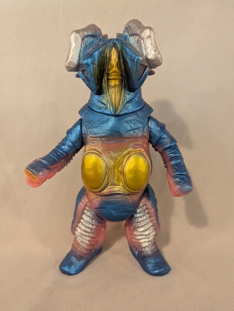 円谷コミュニケーションズ　怪獣郷　ゼットン2代目＆バット星人　新品未開封 img20230616101502320548.png?v=