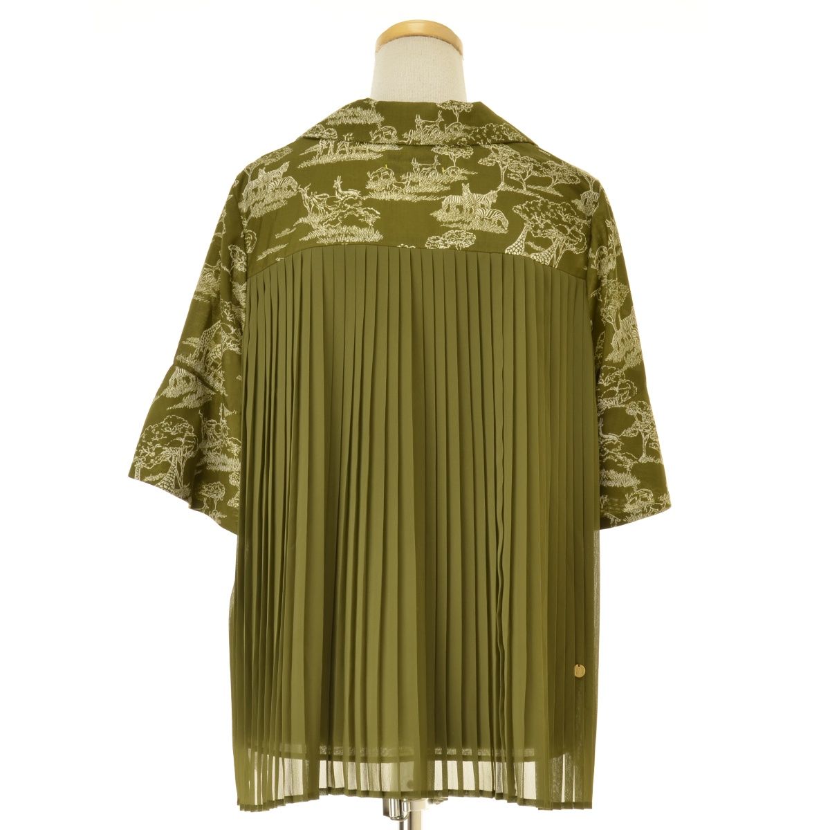 品質保証で、高速配送！ MUVEIL MA91FB702 サファリ柄 バックプリーツ切替 開襟五分袖シャツ