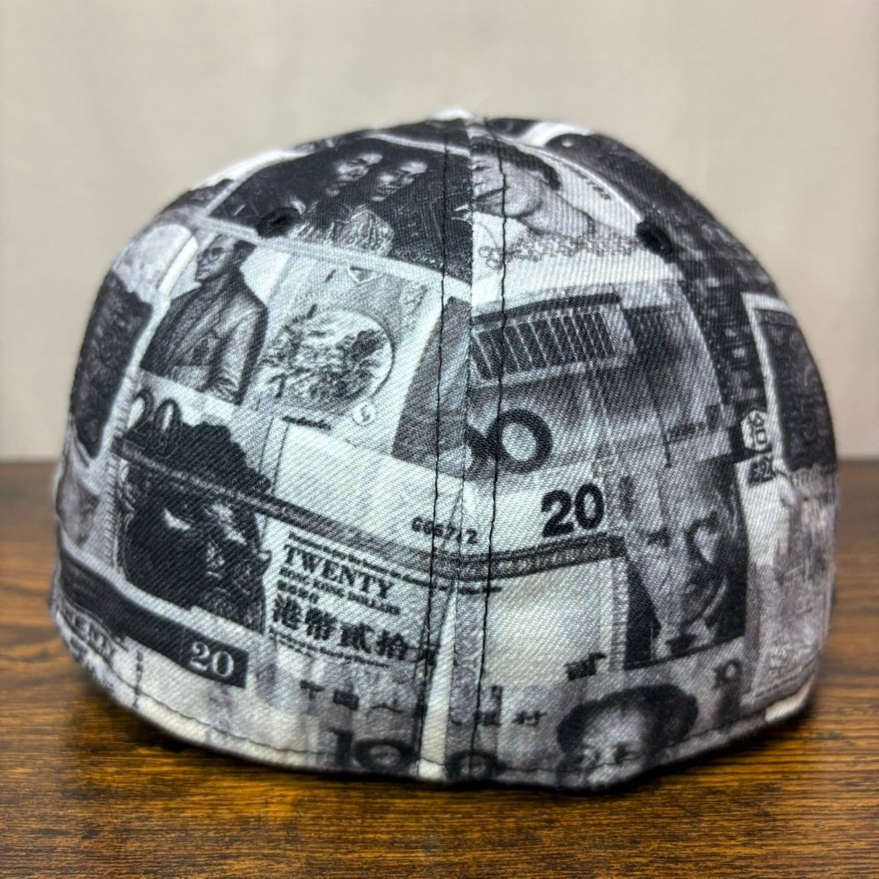 J15 ニューエラ 59fifty ＄ money マネー プリント 1670 J15 ニューエラ 59fifty ＄ money マネー プリント 1670 - メルカリ