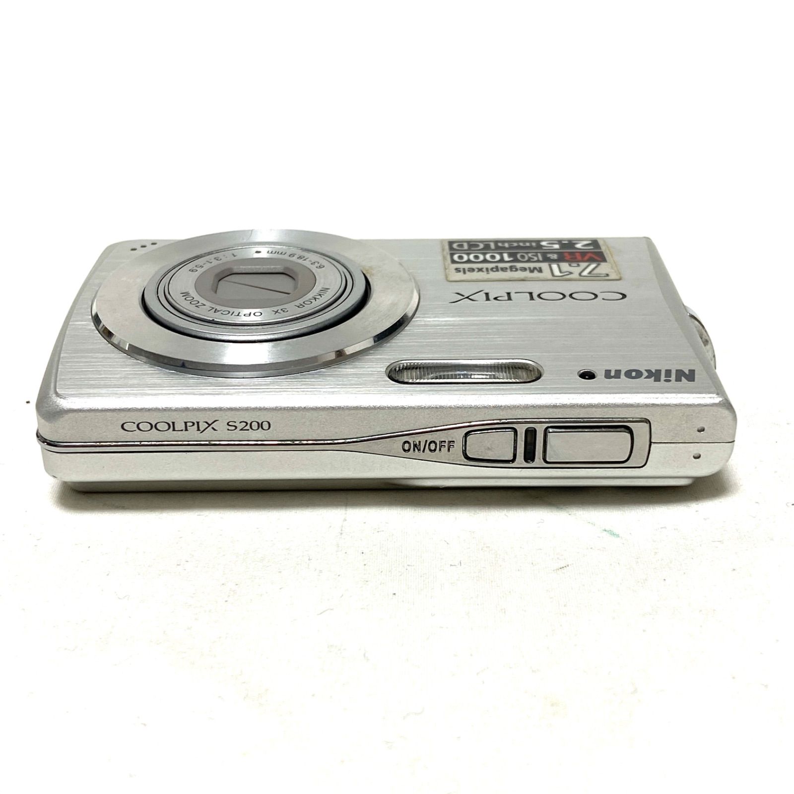 Nikon COOLPIX S200 シルバー Nikon COOLPIX S200 ニコン クールピックス シルバー コンパクト