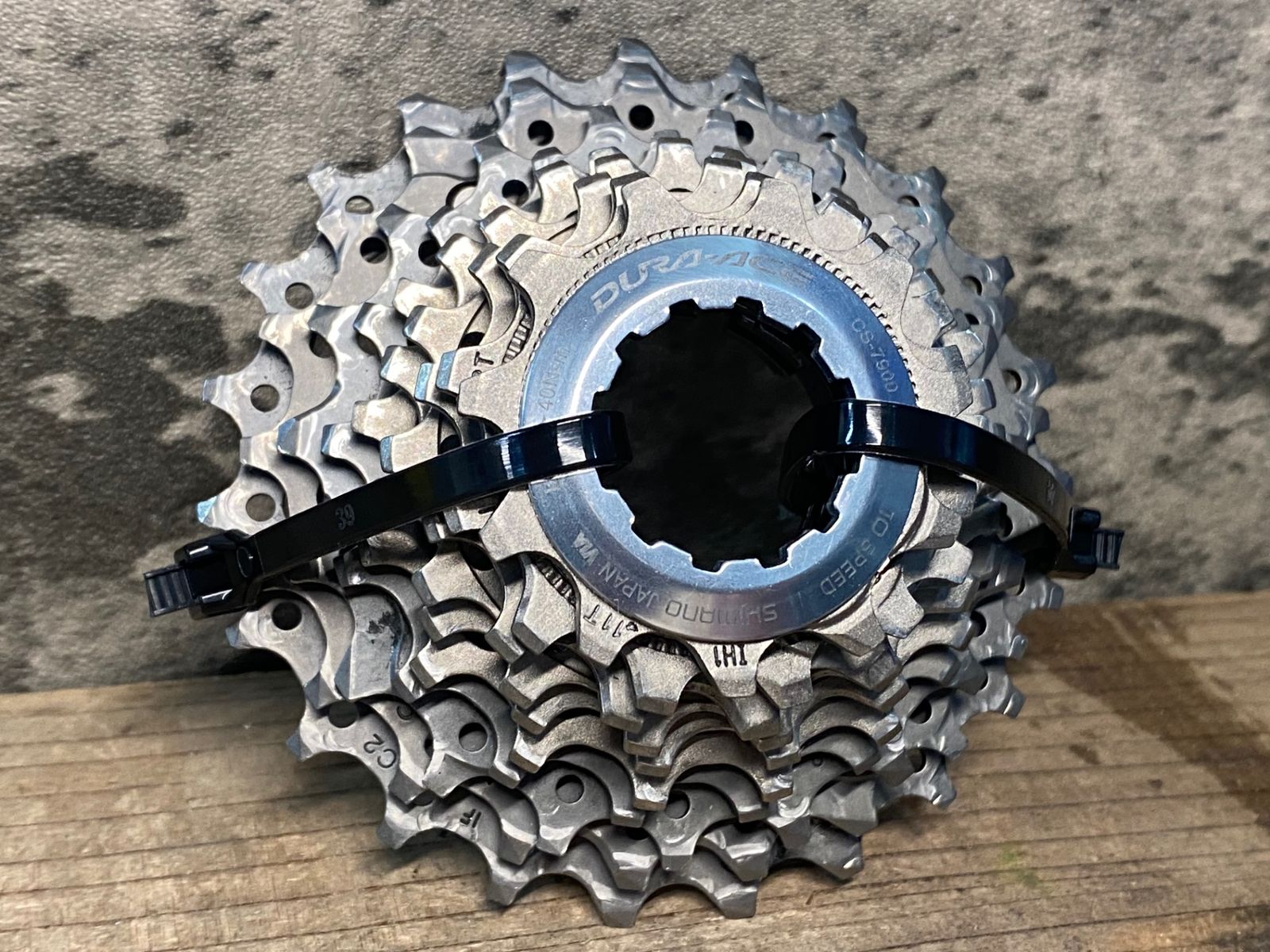 シマノ DURA-ACE CS-7900 スプロケット 11-23T シマノ SHIMANO デュラエース DURA-ACE CS-7900 11-23T 10速