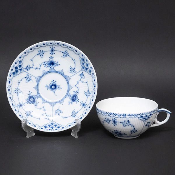 ロイヤル・コペンハーゲン ブルーフルーテッドハーフレース ティー