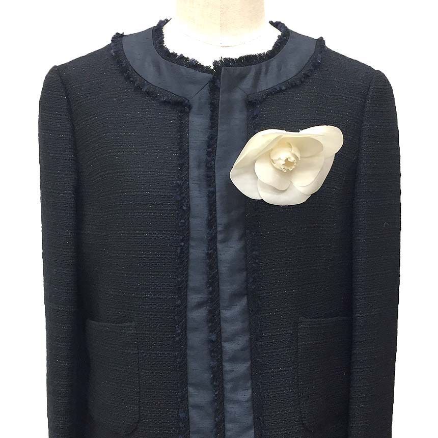 シャネル CHANEL カメリア コサージュ ブローチ 花 白 箱付き