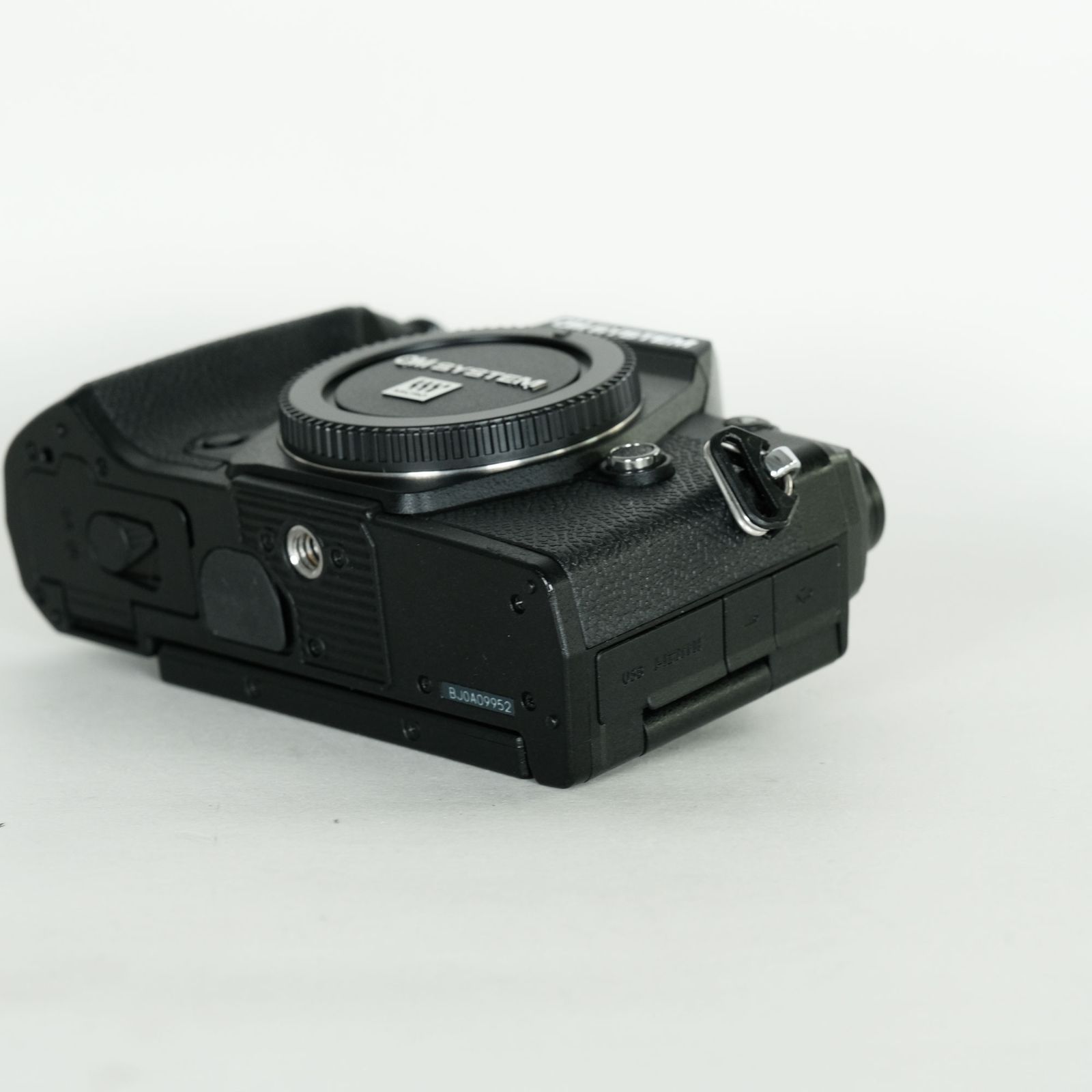 美品 OLYMPUS OM-5 ショット数1475回 バッテリー等おまけ