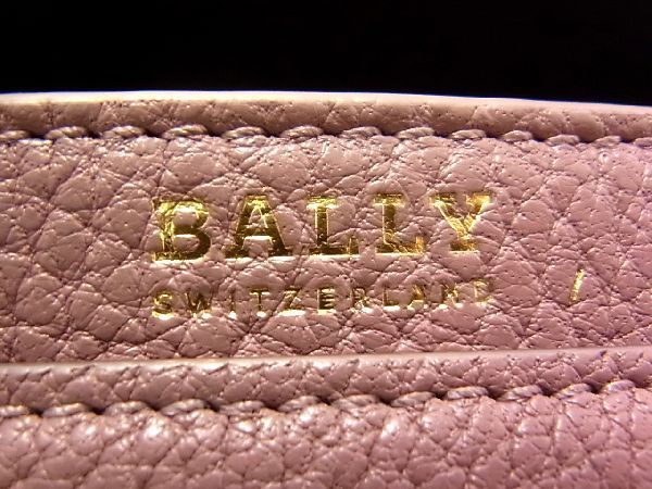 未使用□新品□未使用□ BALLY バリー レザー 二つ折り 長財布