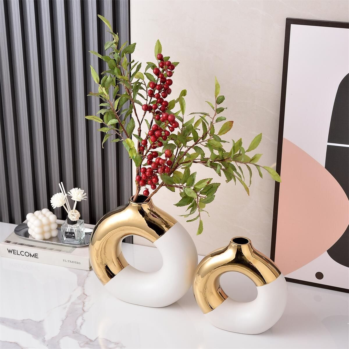 モダンな陶器の花瓶セット（白・黒）2セット モダンな陶器の花瓶セット（白・黒）2セット モダンな陶器の花瓶セット（