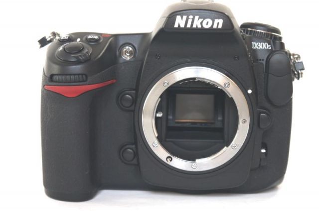 Nikon D300S デジタル一眼レフカメラ ボディのみ D300S ボディ 中古価格比較 - 価格.com