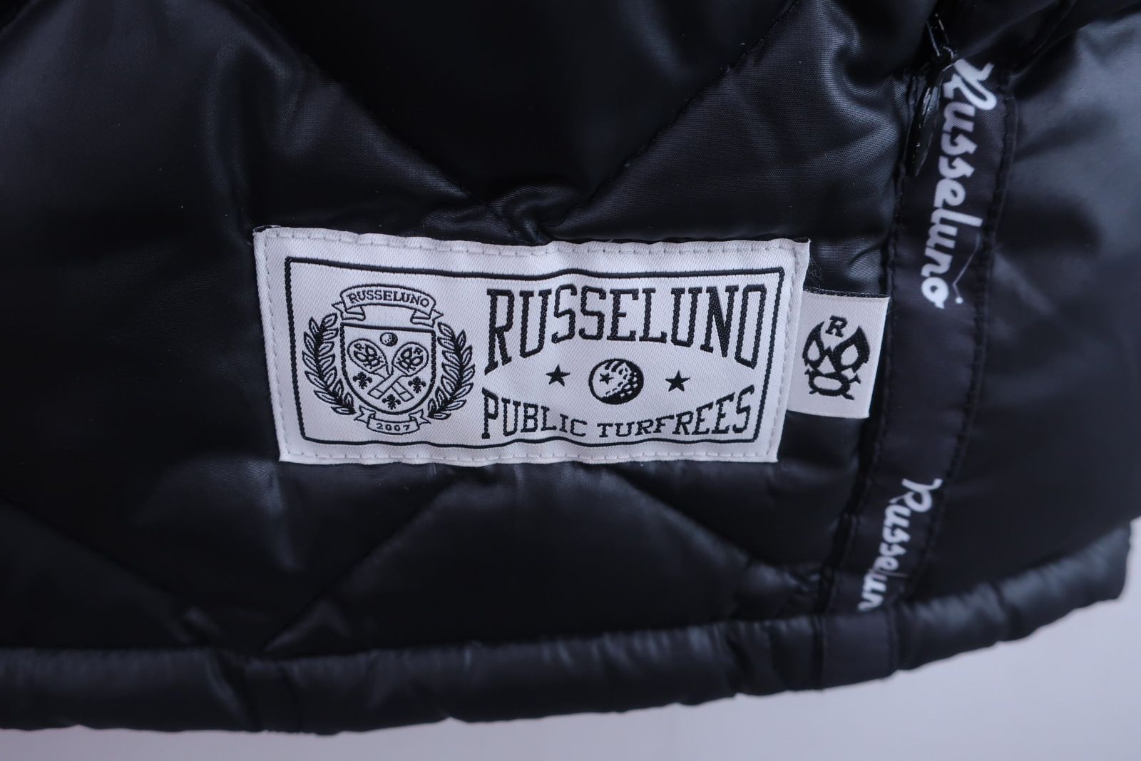 超美品】RUSSELUNO(ラッセルノ) ダウンベスト 黒 メンズ 6 RS-2140201 ゴルフ用品 2410-0679 中古 - メルカリ