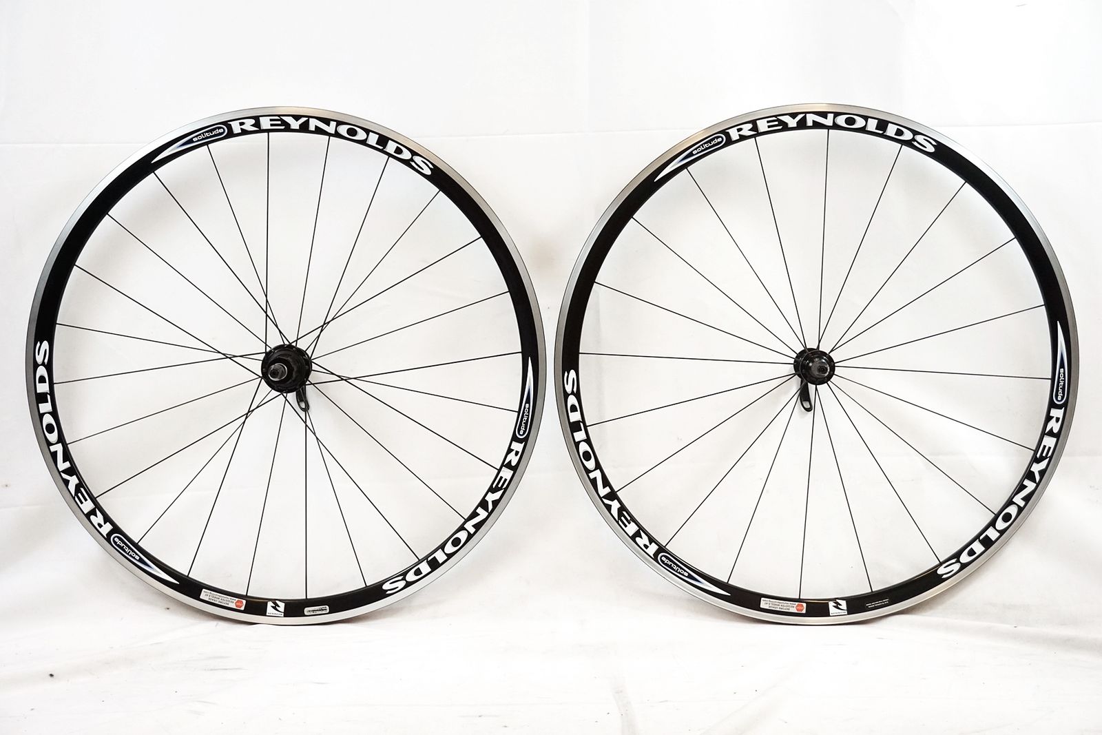 ★未使用品　REYNOLDS SOLITUDE シマノ11速 ホイールセット ☆未使用品 REYNOLDS SOLITUDE シマノ11速 ホイールセット