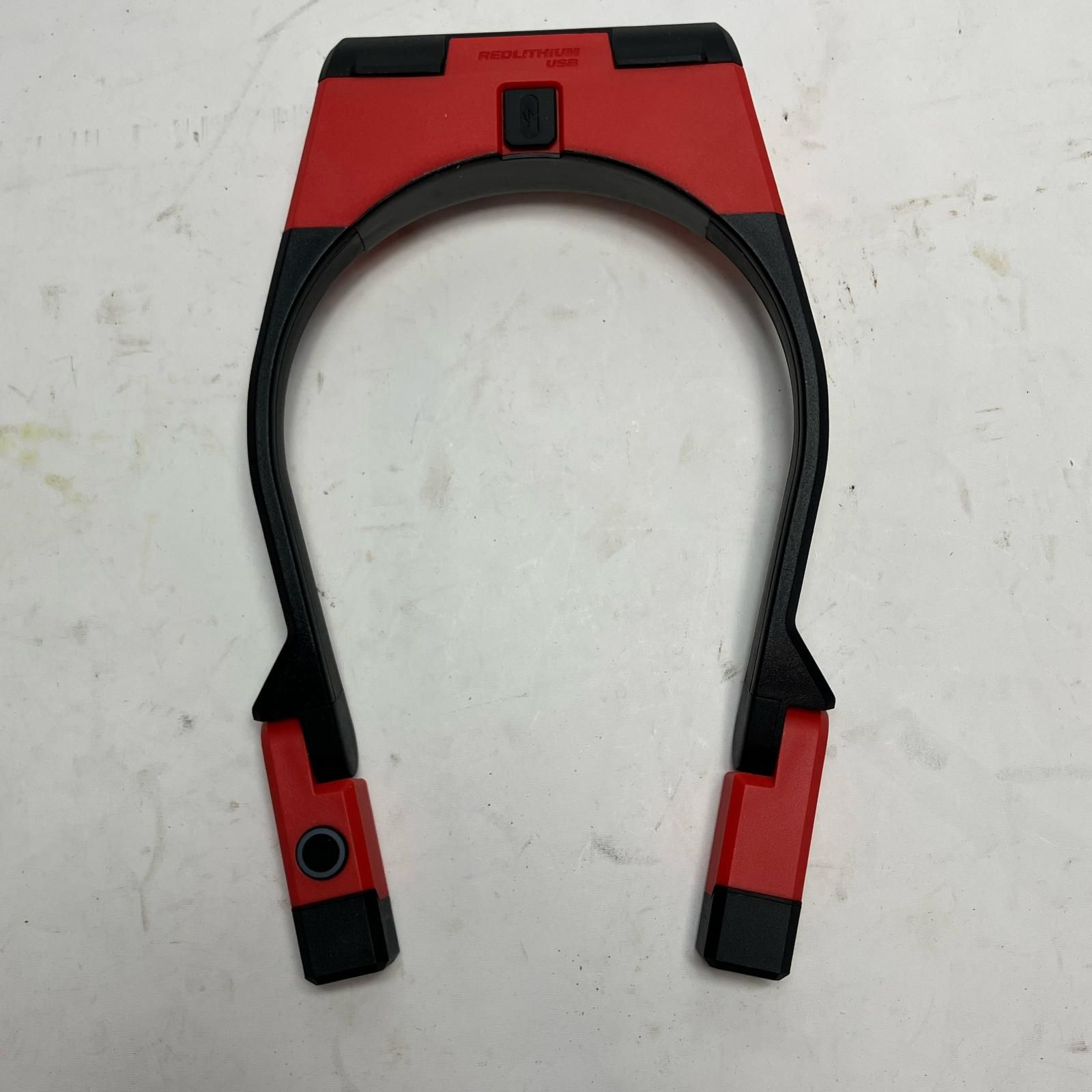 全国送料無料でお届け☆ 。 Milwaukee ミルウォーキー USB充電式ネックライト L4 NL400-301 JP オレンジ 箱ヨゴレ有