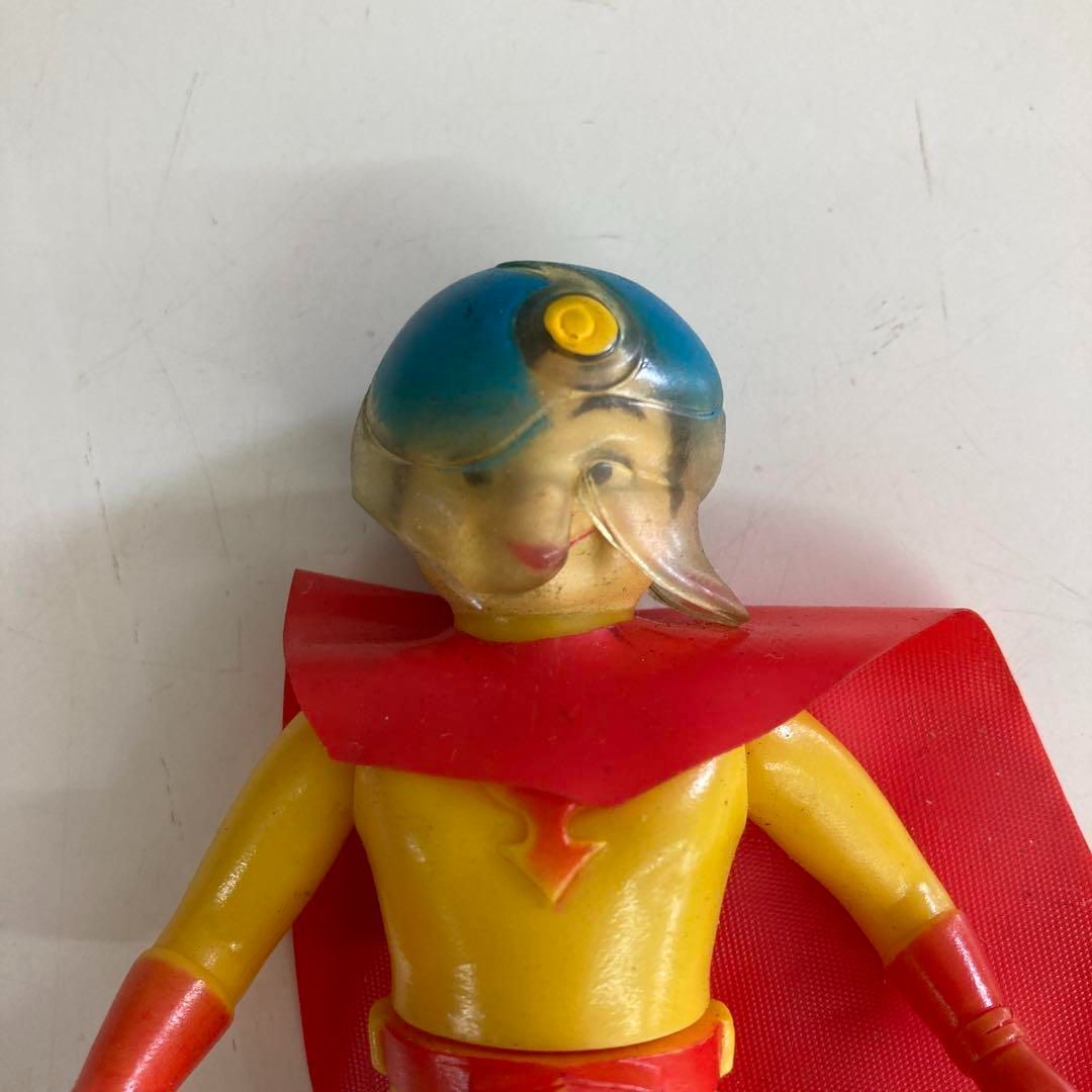 ブルマァクのガッチャマン フィギュア 昭和レトロ 当時物　科学忍者隊　ソフビ Amazon.co.jp: ブルマァク ガッチャマン ギャラクター隊員