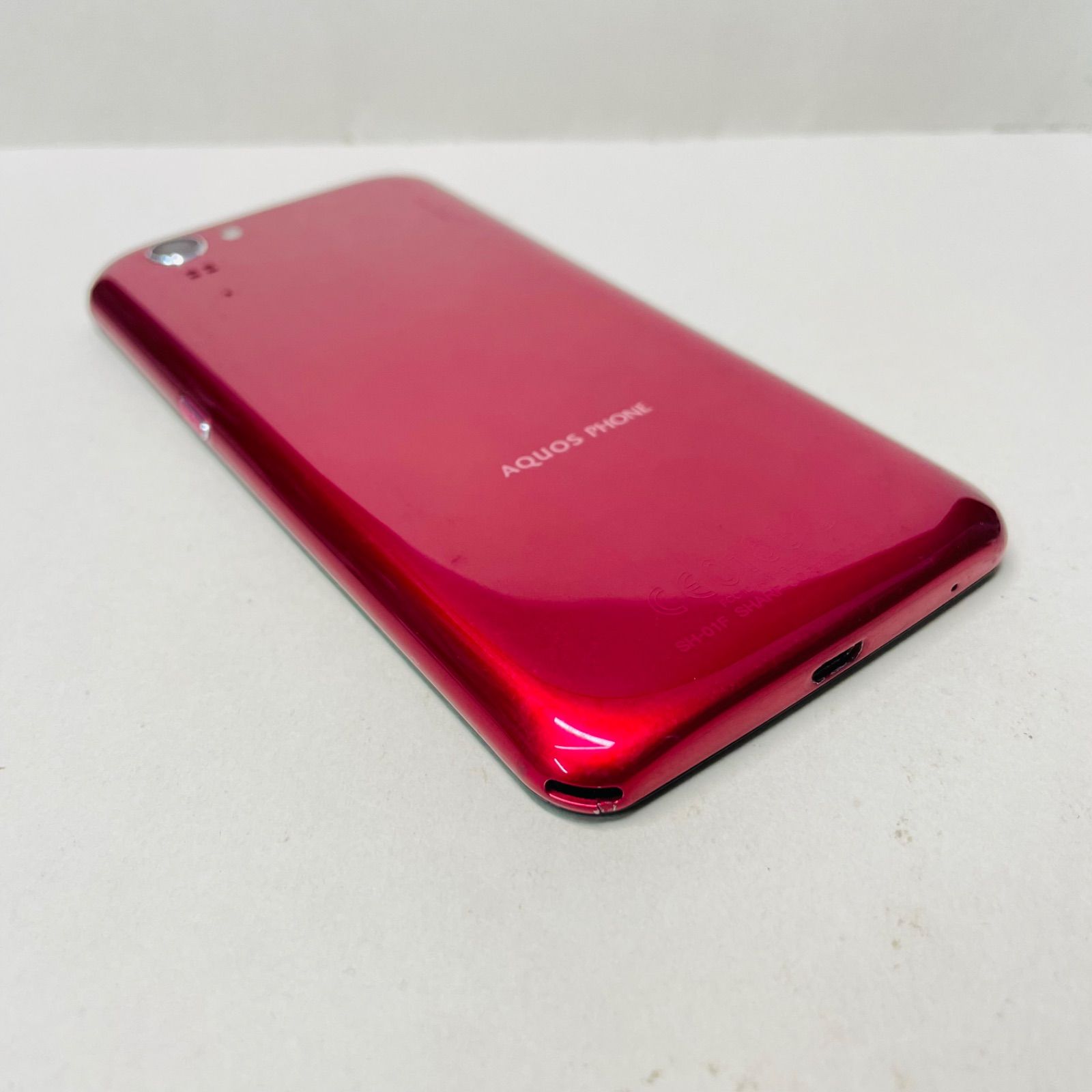 AQUOS PHONE ZETA SH-01F ドコモ 83243 - メルカリ