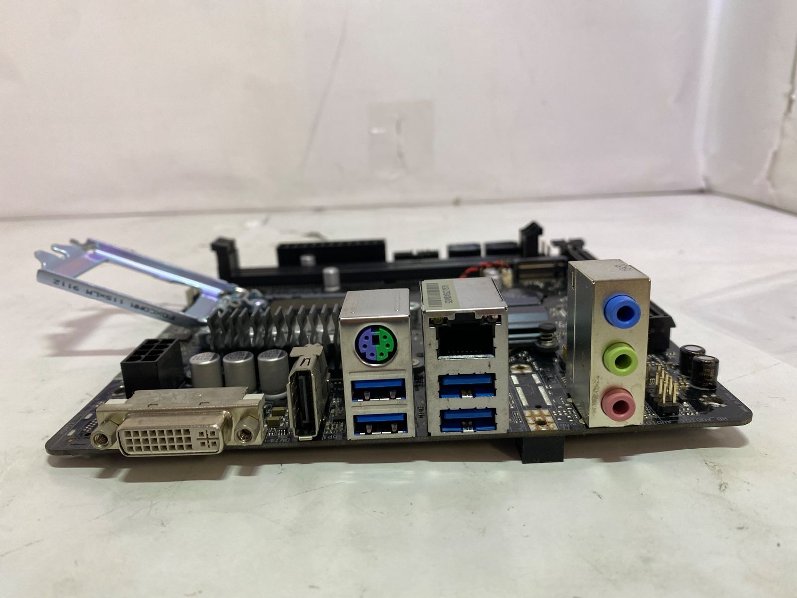 パソコンパーツ Corei5-8400+DDR4 8GB*2+B360M パソコンパーツ Corei5