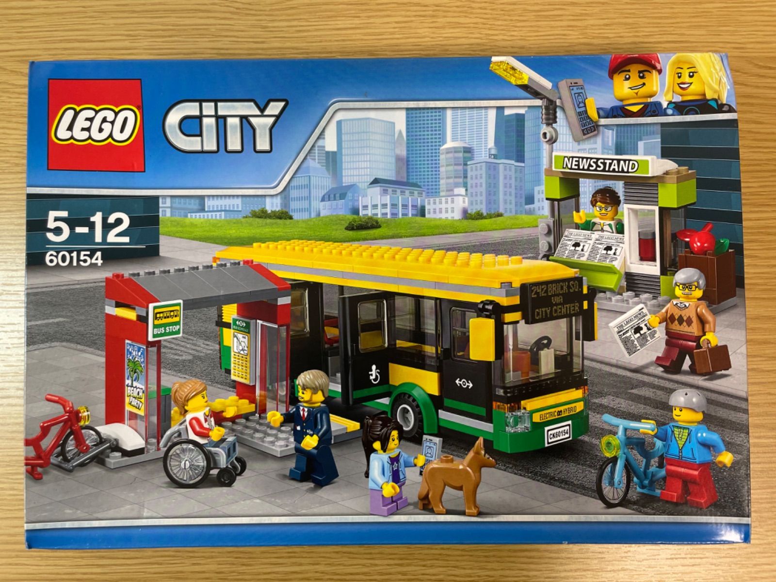 ✨新品・未使用✨レゴ（LEGO）60154 City バス停留所 - メルカリ