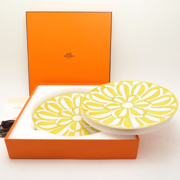 HERMES ソレイユ ドゥ エルメス デザートプレート 21cm ペア 2枚
